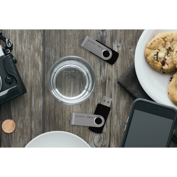 Купить Флеш накопитель 16GB USB Goodram UTS3 (UTS3-0160K0R11) - фото 7