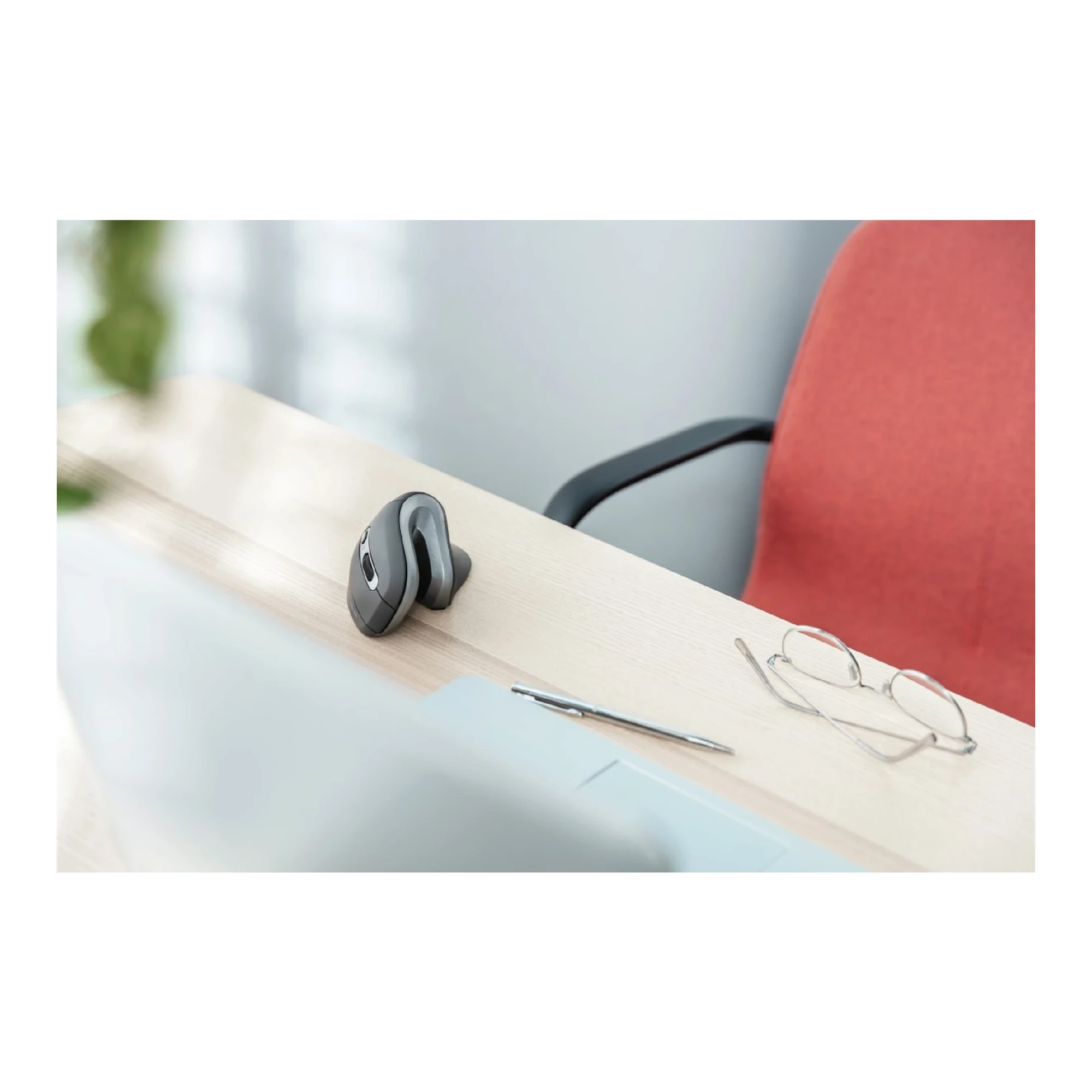 Купити Мишка Trust Verro Ergonomic Wireless Black (23507) - фото 19