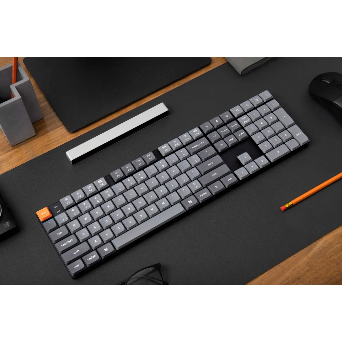 Купить Клавиатура Keychron K5 Max 108 Key White Led Gateron MX 2.0 Brown (K5M-A3-UA) Black - фото 5