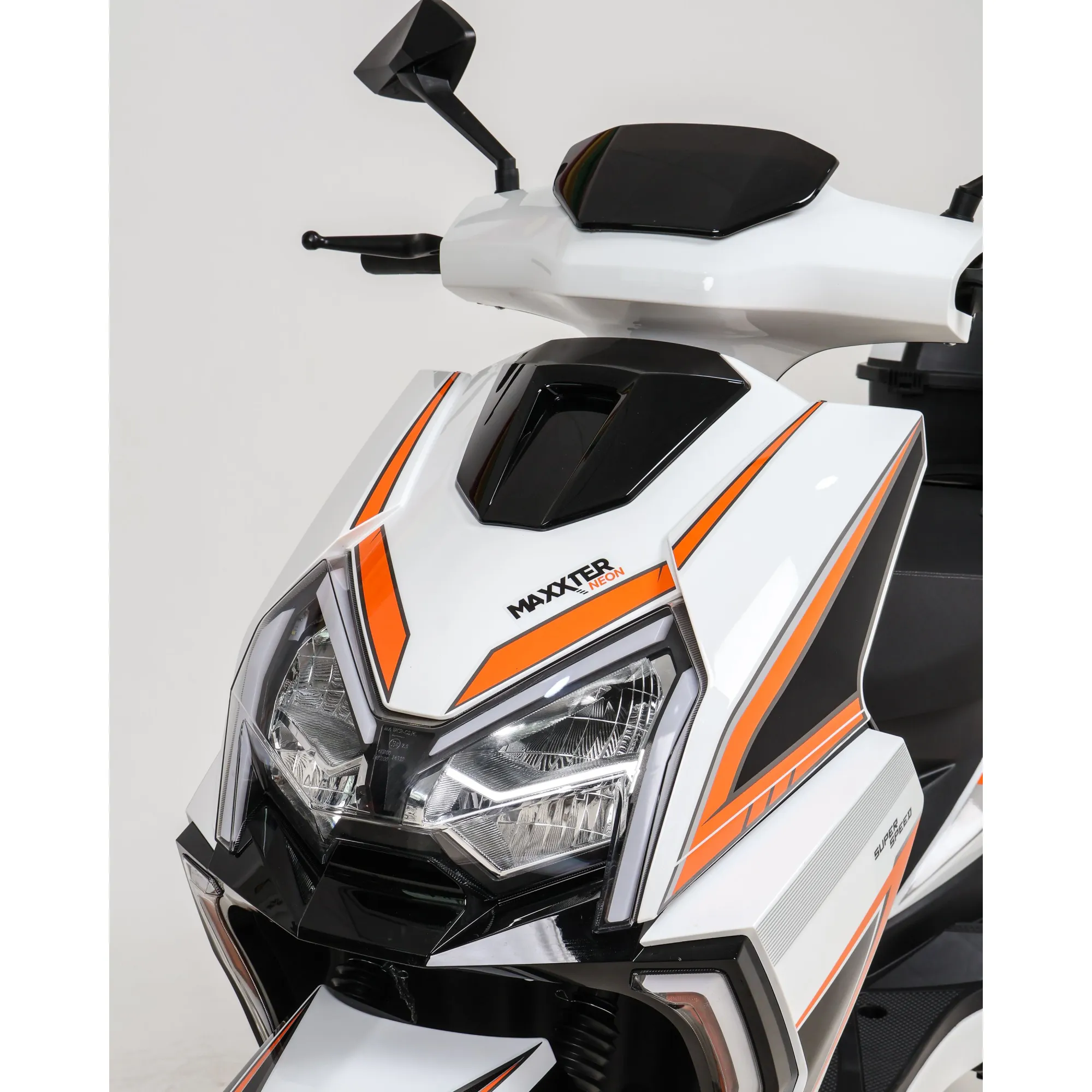 Купить Электроскутер Maxxter NEON (White) - фото 5