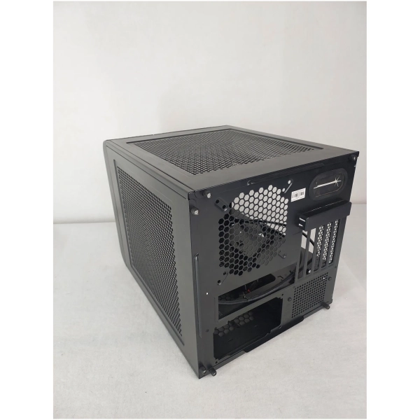 Купить Уценка Корпус Thermaltake Core V21 (CA1D500S1WN00RG008722) - фото 5