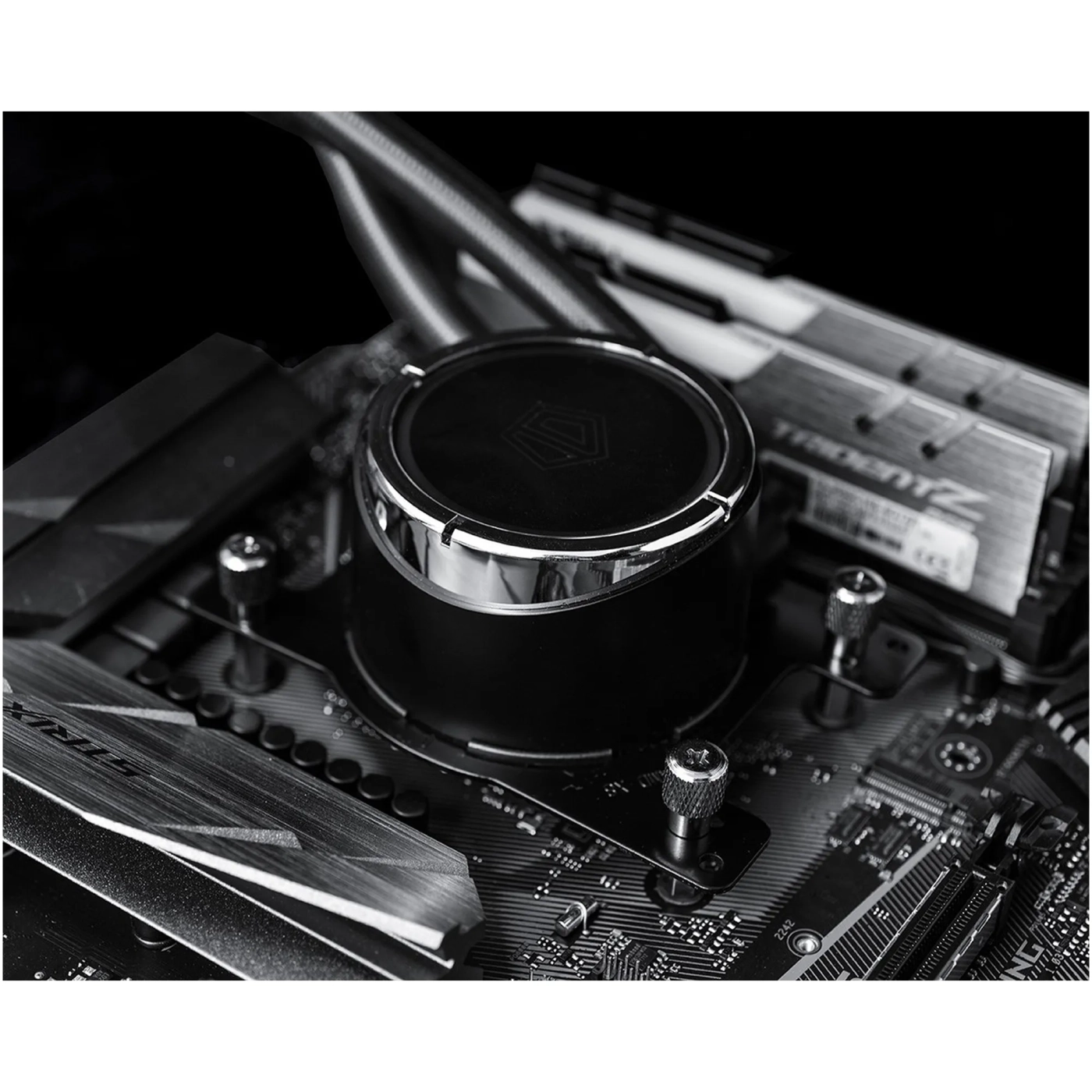 Купить Система водяного охлаждения ID-Cooling Zoomflow 240X ARGB (ZX2402003290271) - фото 3