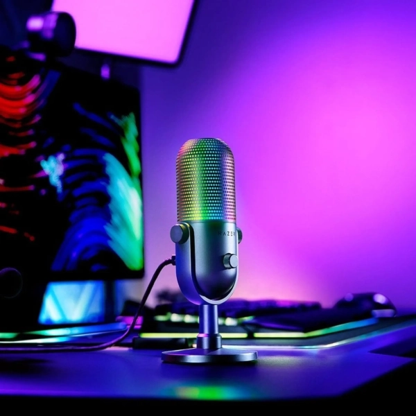 Купити Мікрофон Razer Seiren V3 Chroma Black (RZ19-05060100-R3M1) - фото 6