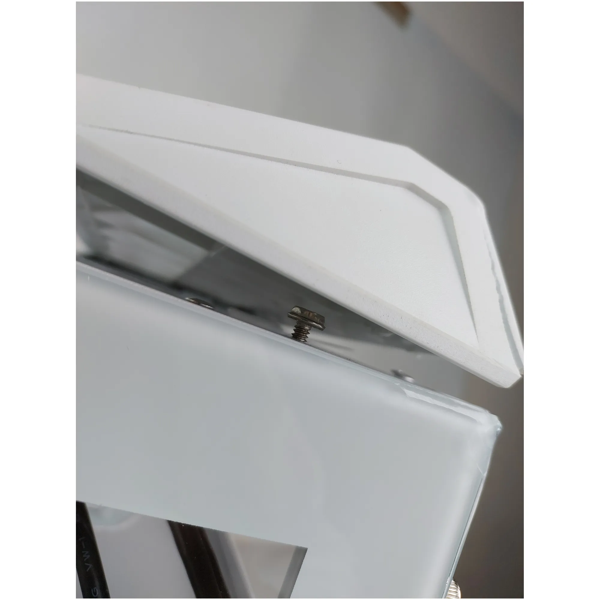 Купить Уценка Корпус MSI MPG GUNGNIR 110R White (3067G10W21W5710315000455) - фото 5