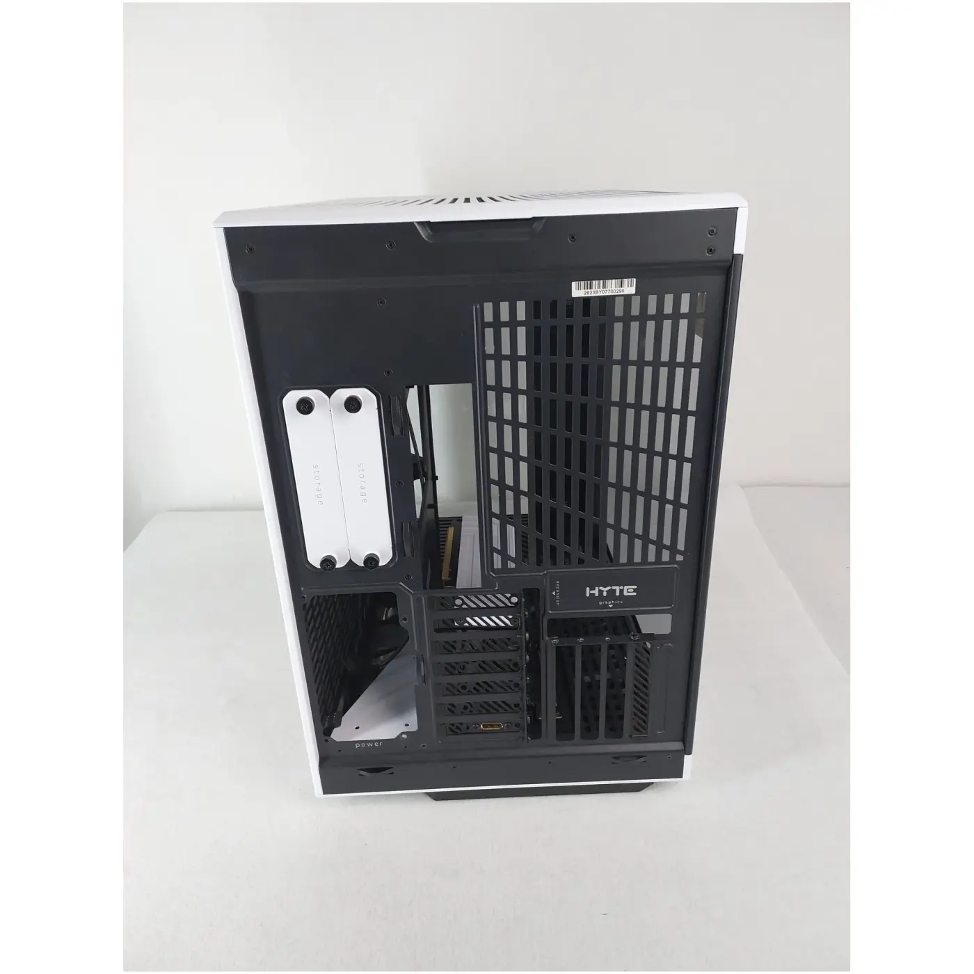 Купить Уценка Корпус Hyte Y70 TOUCH Black-White (2923BY07700290) - фото 4