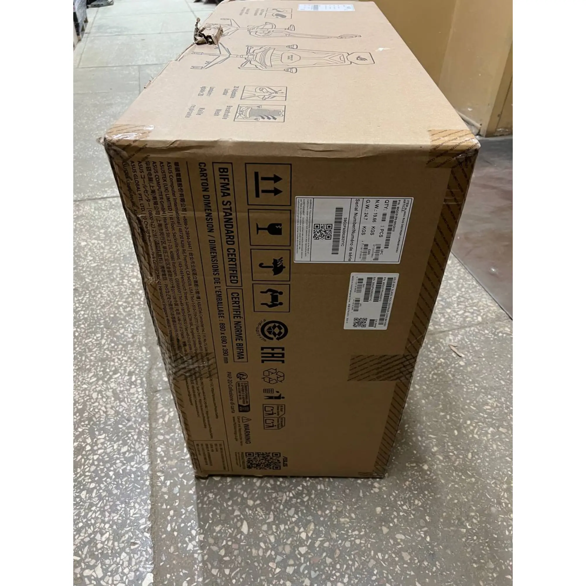 Купить Уценка Кресло для геймеров ASUS SL400C ROG DESTRIER CORE/BK/WW (S9G2PA000263YYC) - фото 11