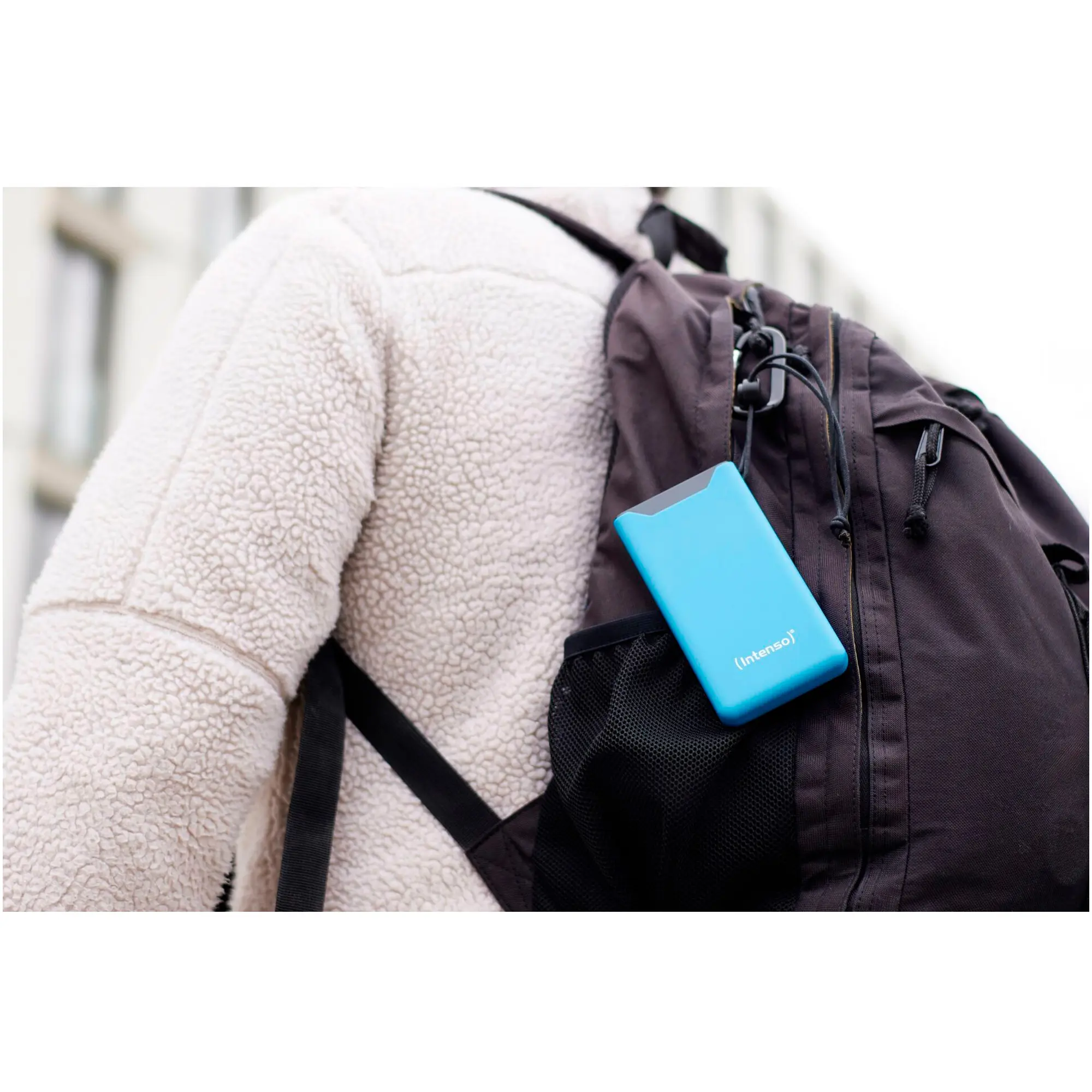 Купить Павербанк УМБ Intenso F10000 10000mAh 20W Blue (7332035) - фото 6