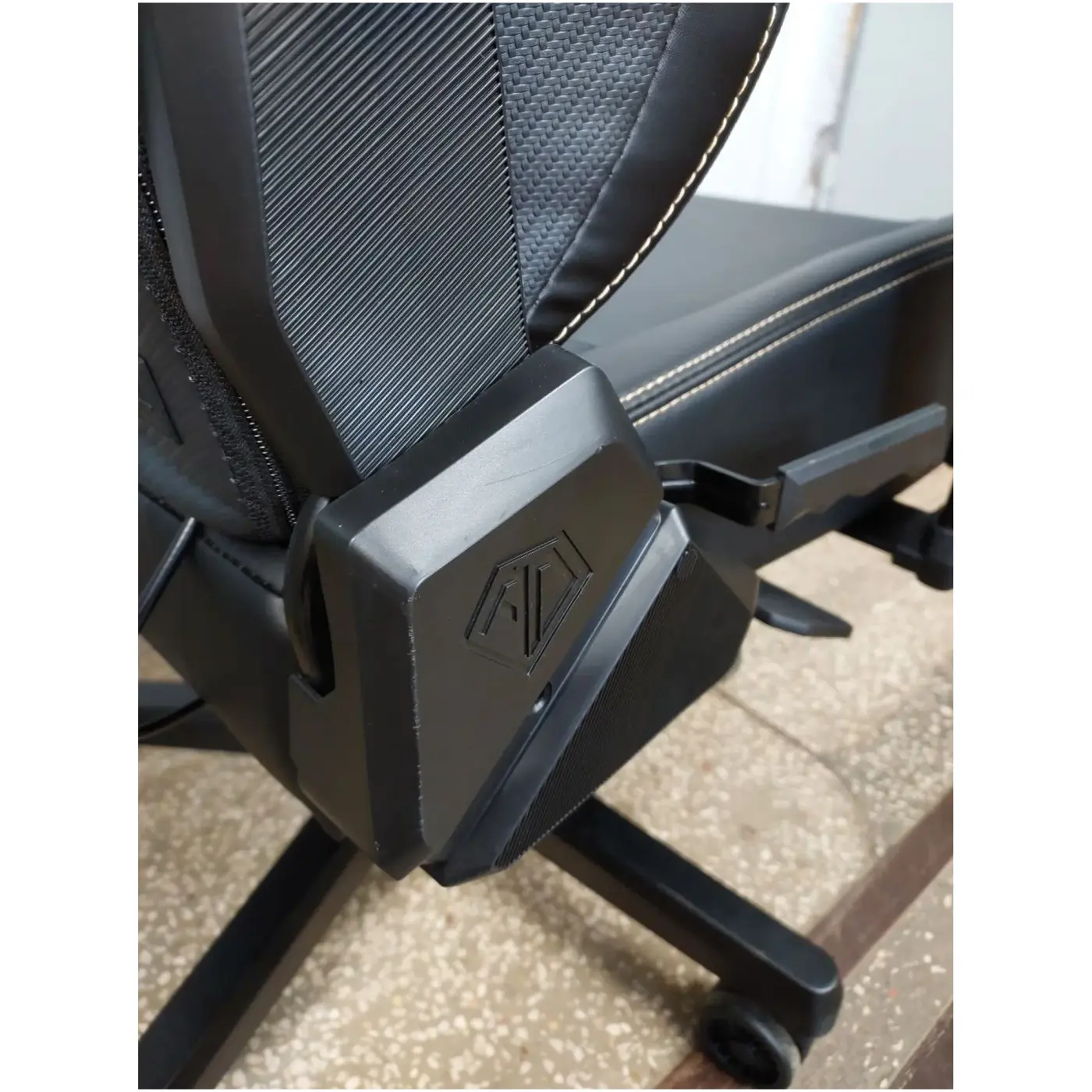 Купити Уцінка Крісло для геймерів Anda Seat Kaiser 4 XL Elegant Black (AD12YDDCXLL20BPV/CEUMO0959882507190038) - фото 5