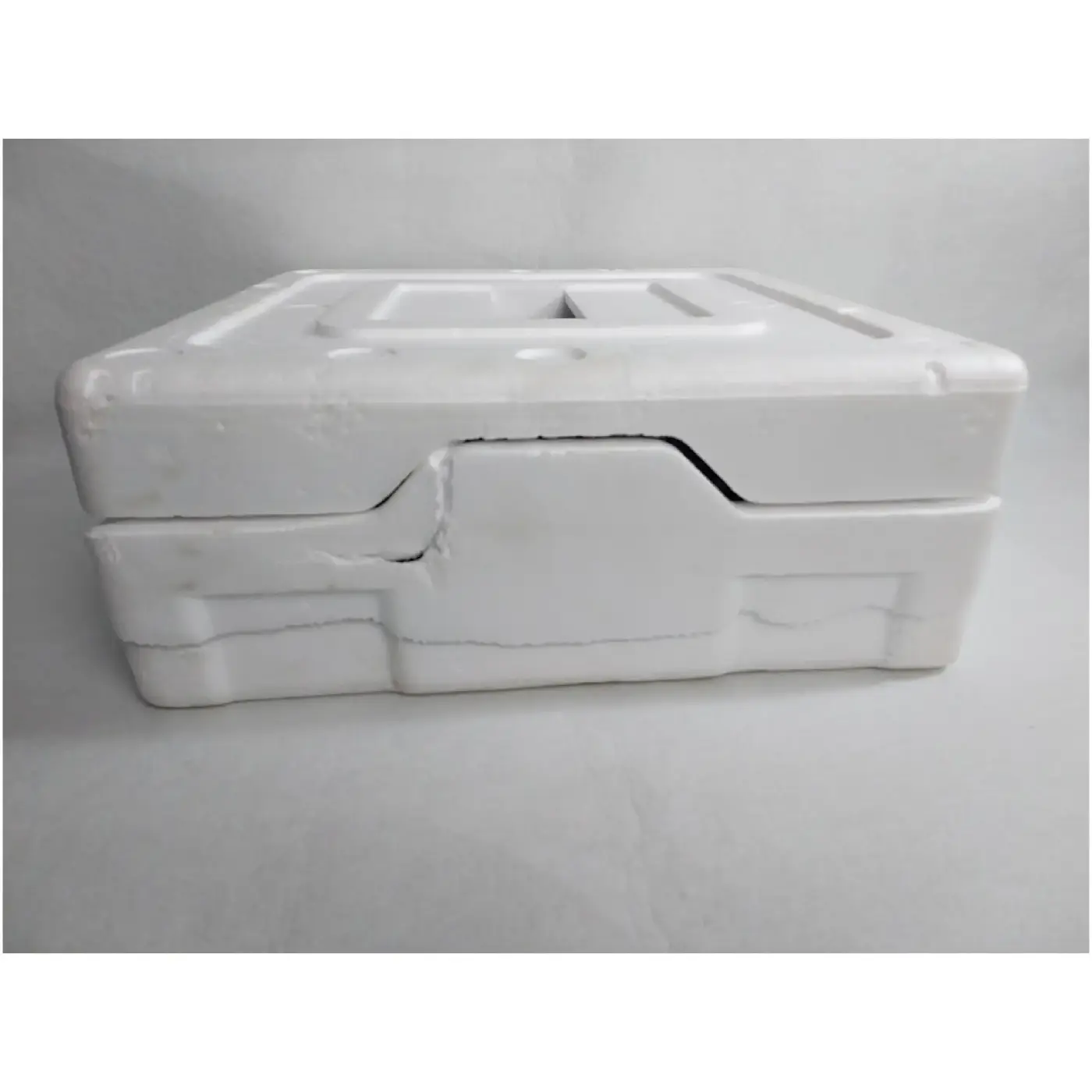 Купить Уценка Корпус Thermaltake Core P1 TG Black (CA1H900T1WN00AD000852) - фото 2
