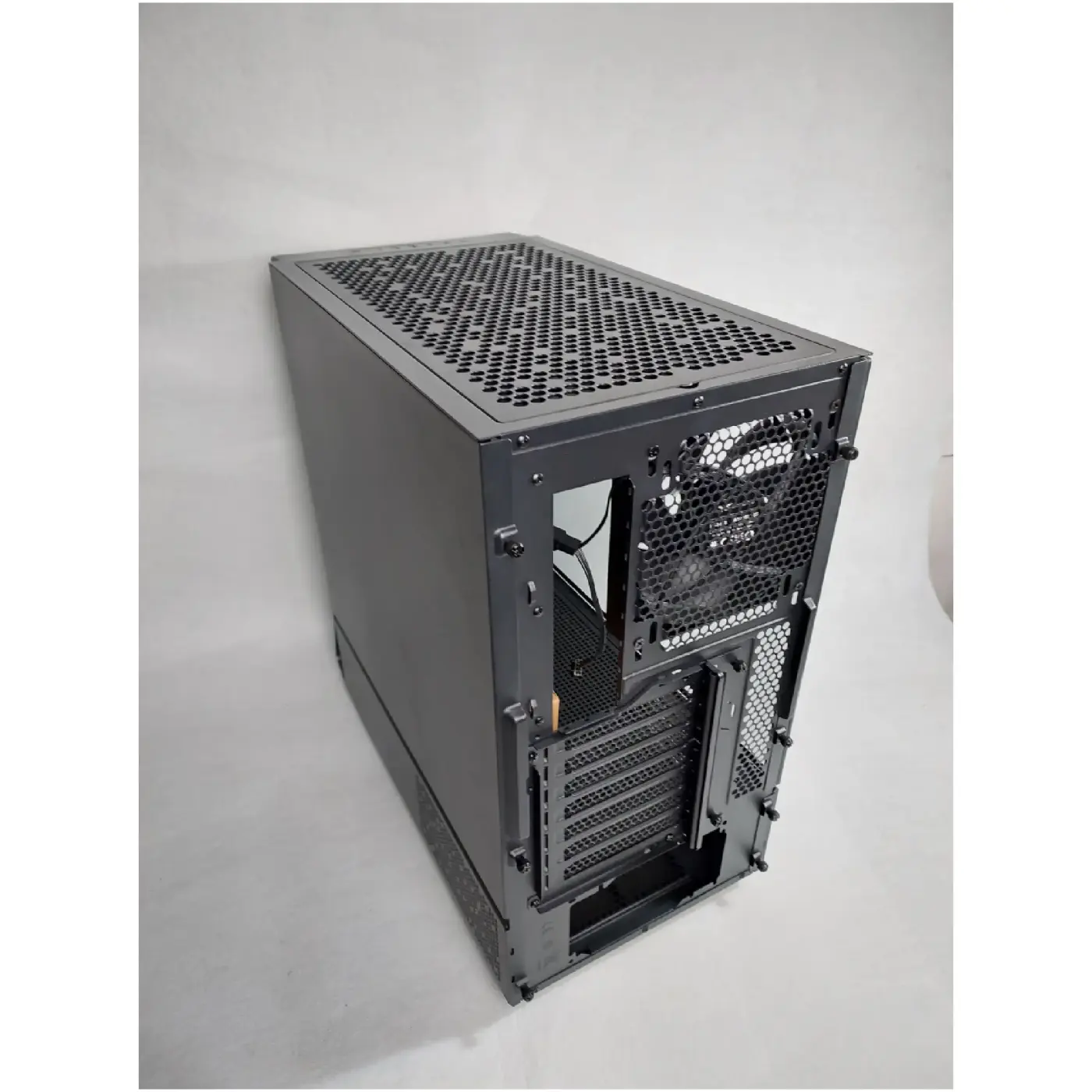 Купити Уцінка Корпус Thermaltake Ceres 300 TG ARGB Black (CA1Y200M1WN00PI005357) - фото 4