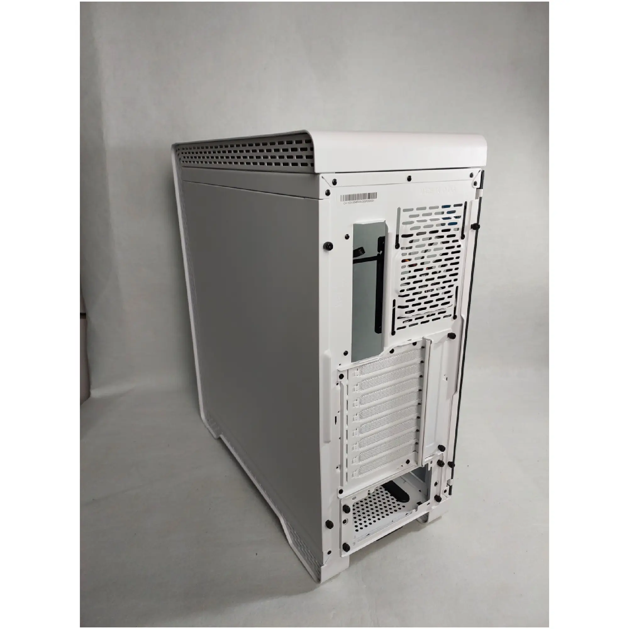 Купити Уцінка Корпус Thermaltake S500 TG Snow (CA-1O3-00M6WN-00SR000024) - фото 4