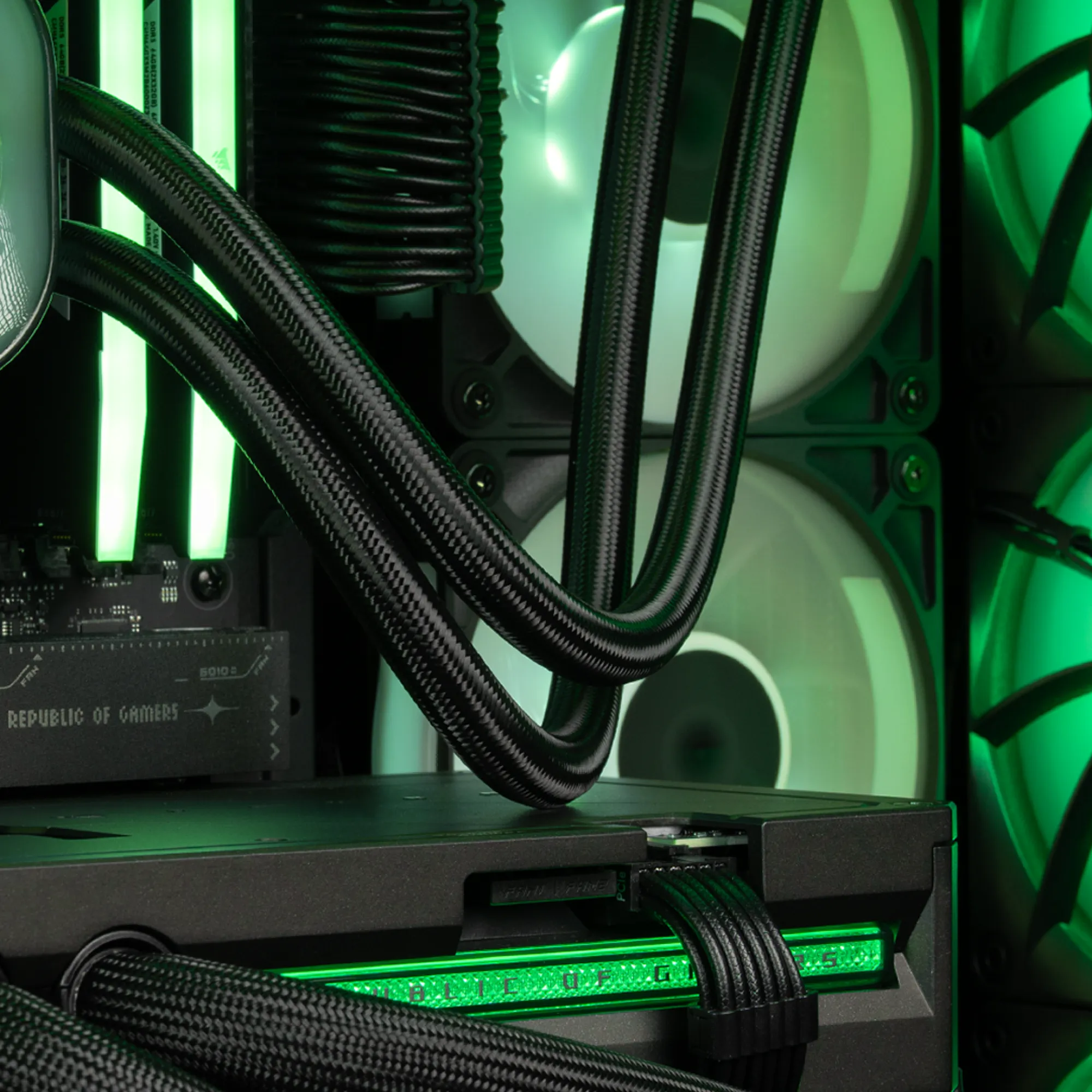 Купить Компьютер ARTLINE Corsair Frame 4000D LCD RS ARGB Premium - фото 8