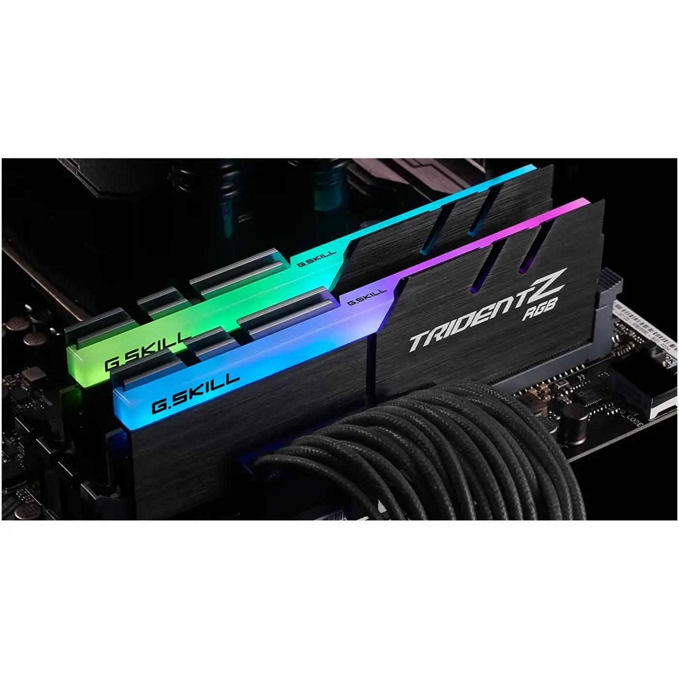 Купить Модуль памяти G.SKILL Trident Z RGB for AMD DDR4 16 ГБ (2×8 ГБ) 3200 МГц CL16 (F4-3200C16D-16GTZRX) - фото 5