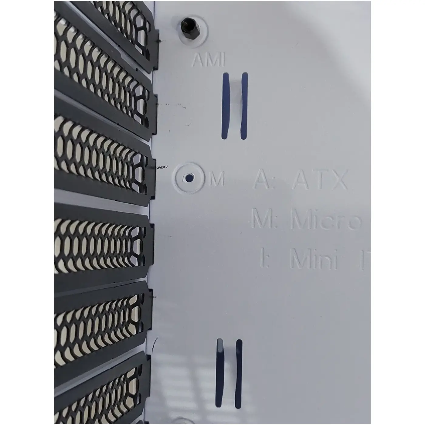 Купити Уцінка Корпус Thermaltake Commander C34 TG Snow ARGB Edition (CA1N500M6WN00UG000298) - фото 6