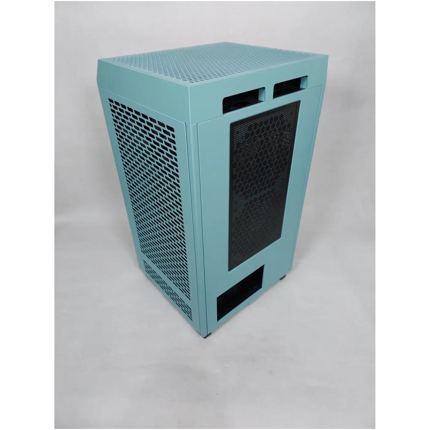 Купить Уценка Корпус Thermaltake The Tower 200 Turquoise Blue (CA1X900SBWN00PV000257) - фото 6