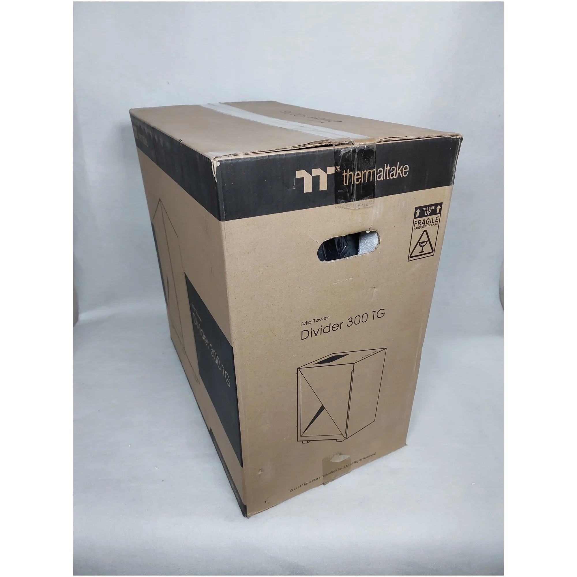 Купить Уценка Корпус Thermaltake Divider 300 TG Black (CA1S200M1WN00CE000651) - фото 11