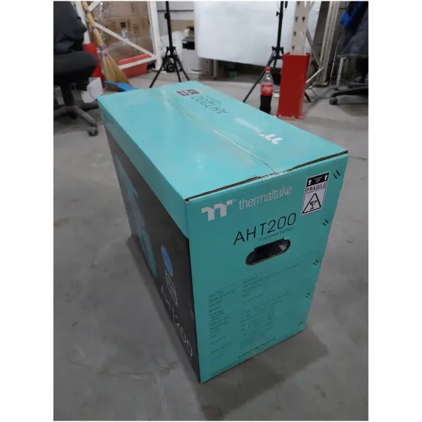 Купить Уценка Корпус Thermaltake AH T200 Turquoise (CA1R400SBWN00CR000188) - фото 9