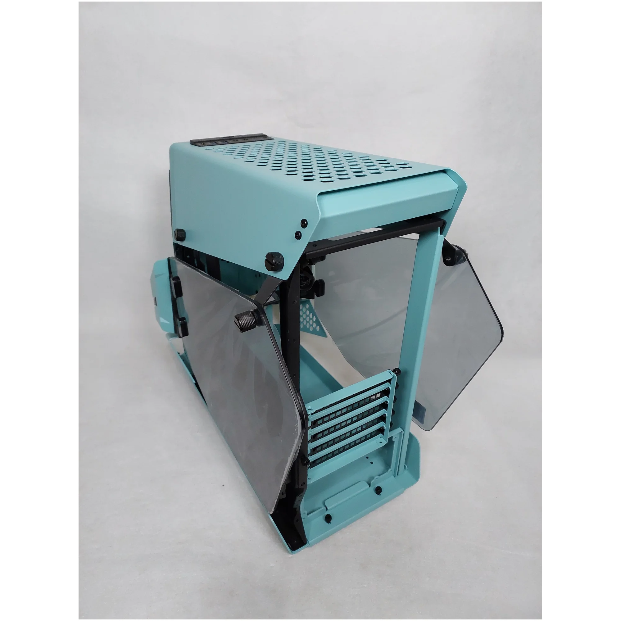 Купить Уценка Корпус Thermaltake AH T200 Turquoise (CA1R400SBWN00CR000145) - фото 5