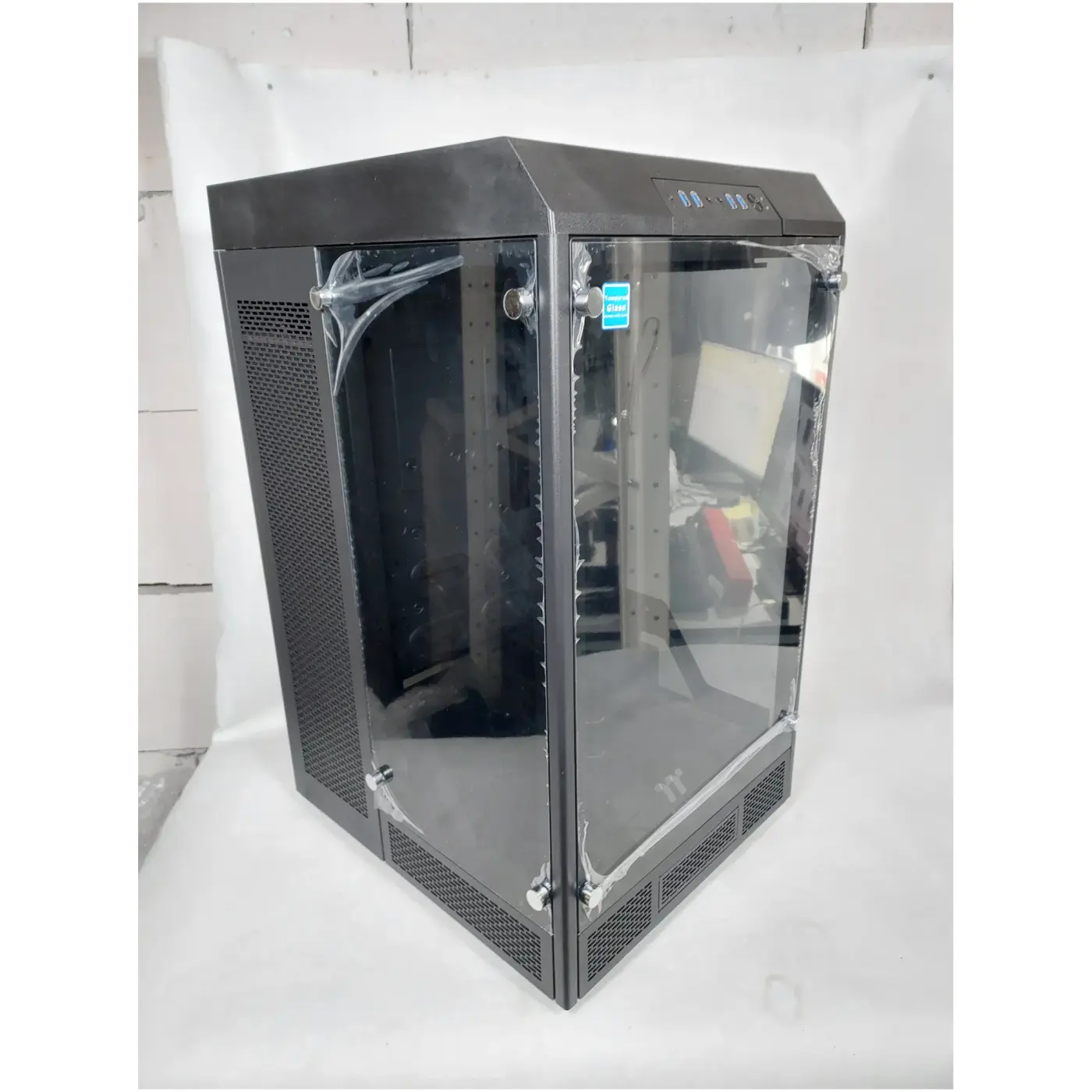 Купити Уцінка Корпус Thermaltake The Tower 900 Black (CA1H100F1WN00PG000658) - фото 2