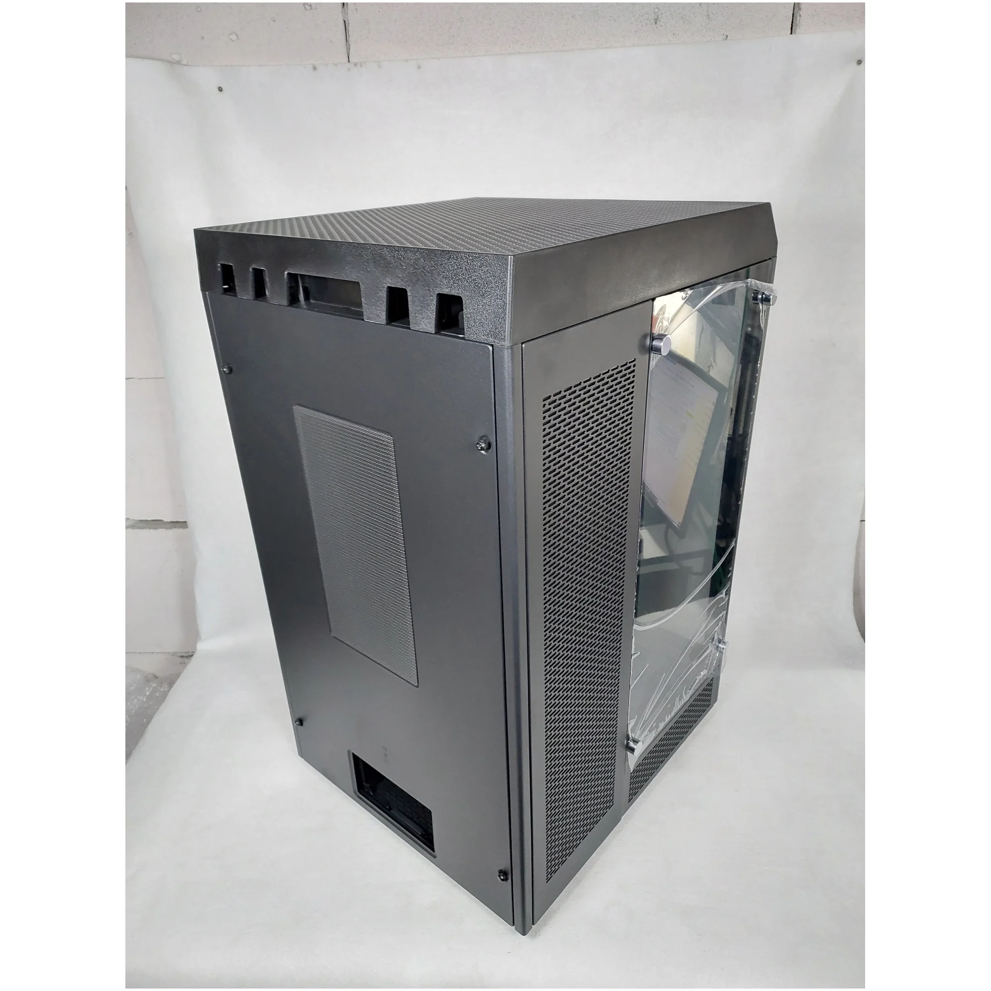 Купити Уцінка Корпус Thermaltake The Tower 900 Black (CA1H100F1WN00PG000748) - фото 2