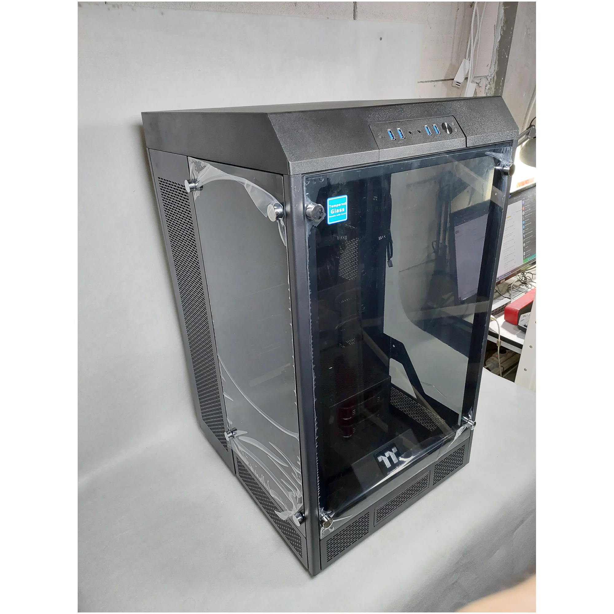 Купити Уцінка Корпус Thermaltake The Tower 900 Black (CA1H100F1WN00PG000748) - фото 5