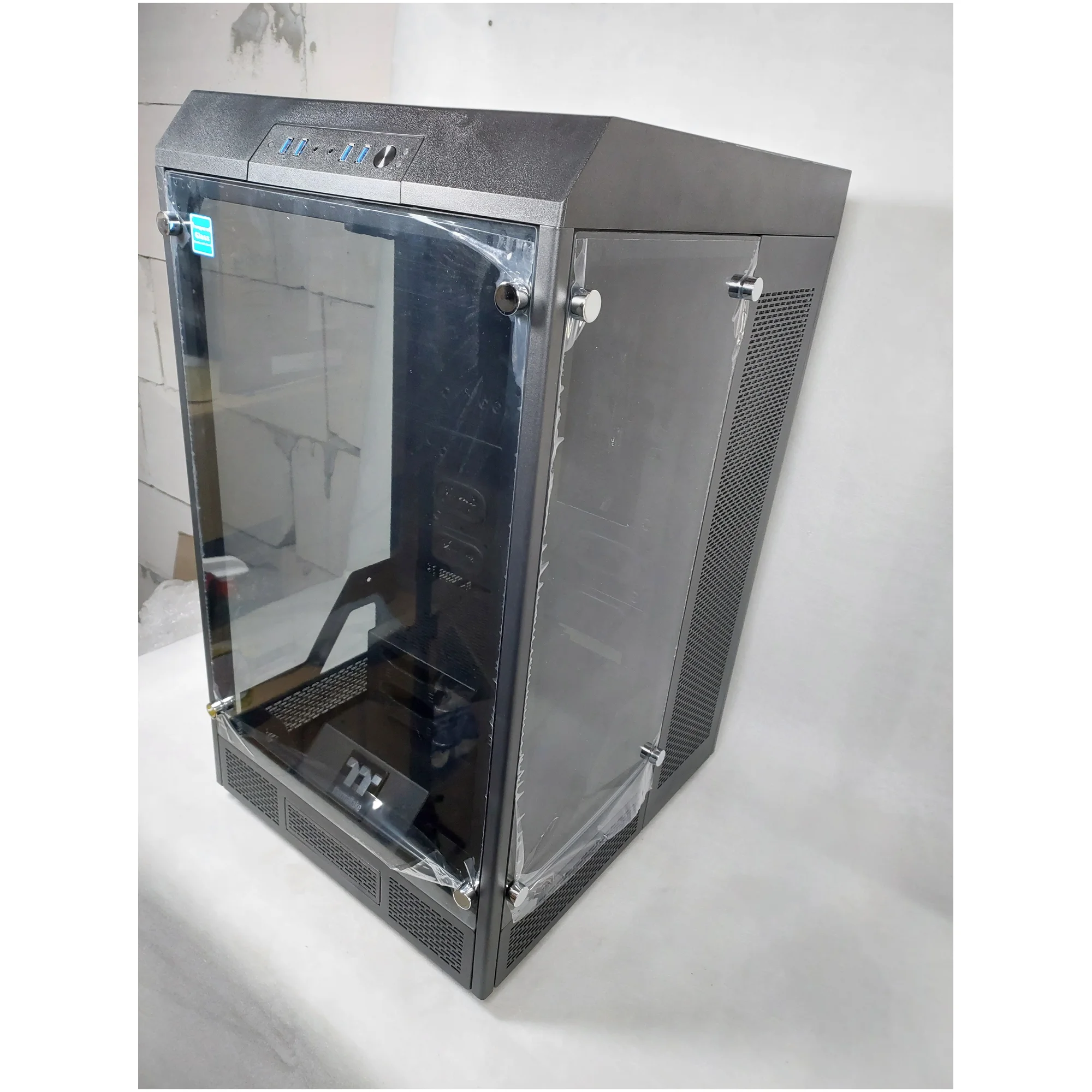 Купити Уцінка Корпус Thermaltake The Tower 900 Black (CA1H100F1WN00PG000748) - фото 6
