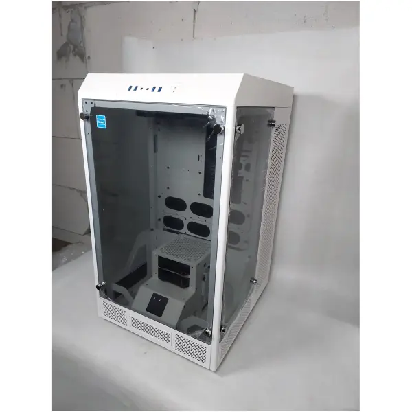 Купить Уценка Корпус Thermaltake The Tower 900 Snow (CA1H100F6WN00PK000336) - фото 3