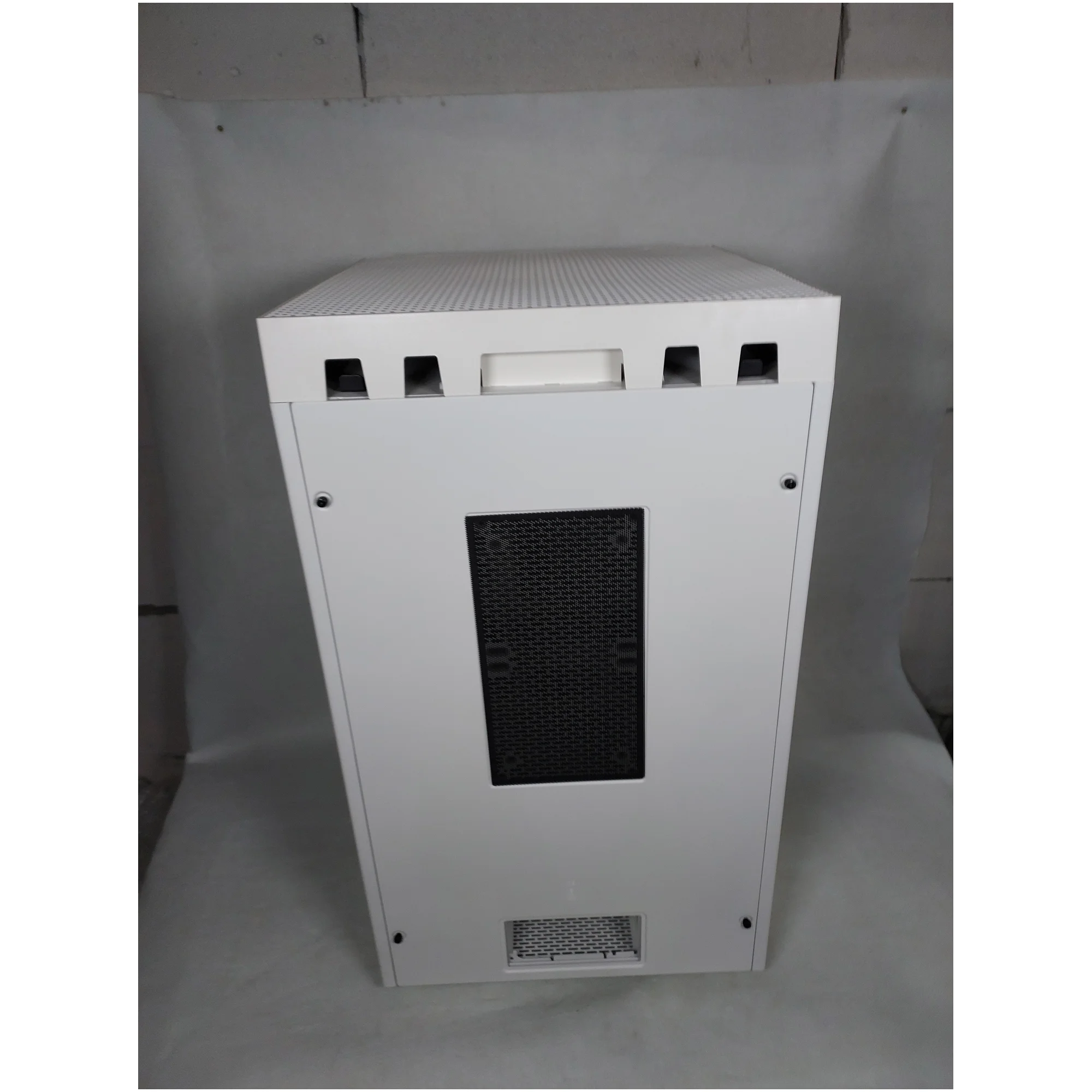 Купить Уценка Корпус Thermaltake The Tower 900 Snow (CA1H100F6WN00PK000336) - фото 4