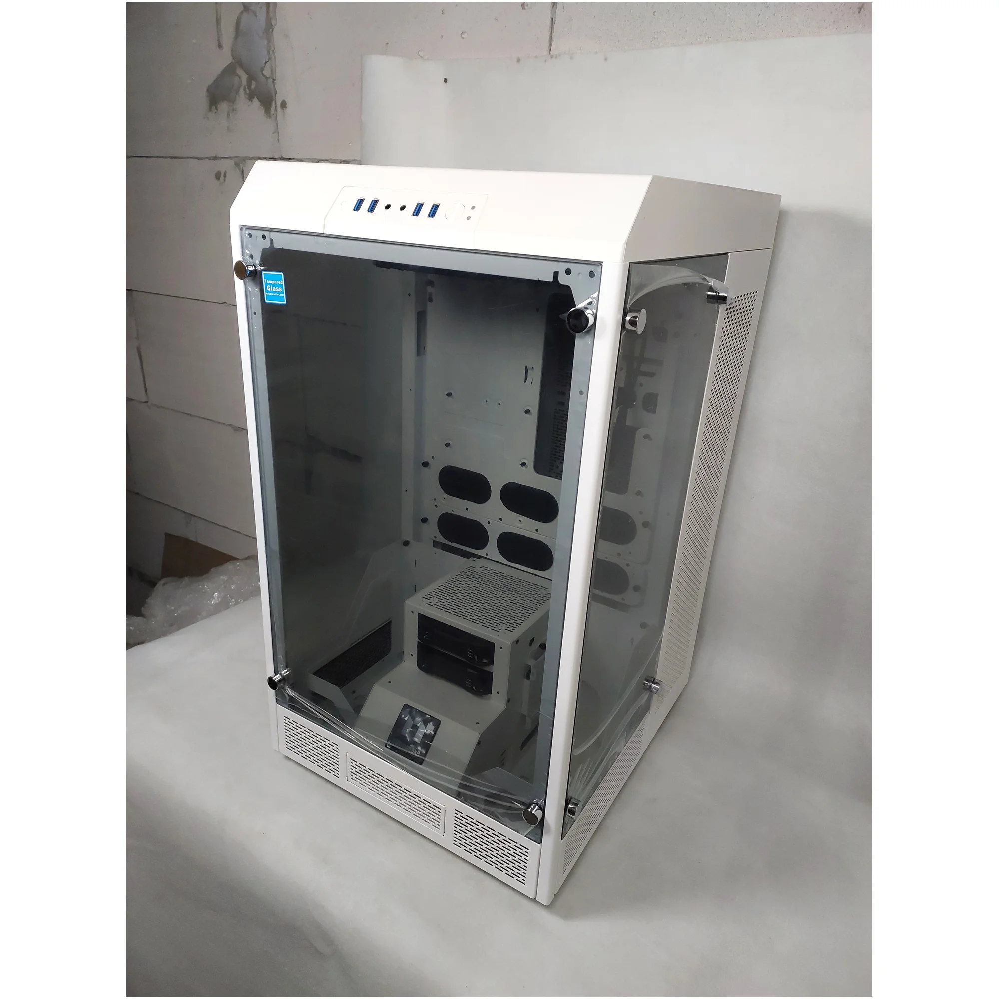 Купить Уценка Корпус Thermaltake The Tower 900 Snow (CA1H100F6WN00PK000284) - фото 2