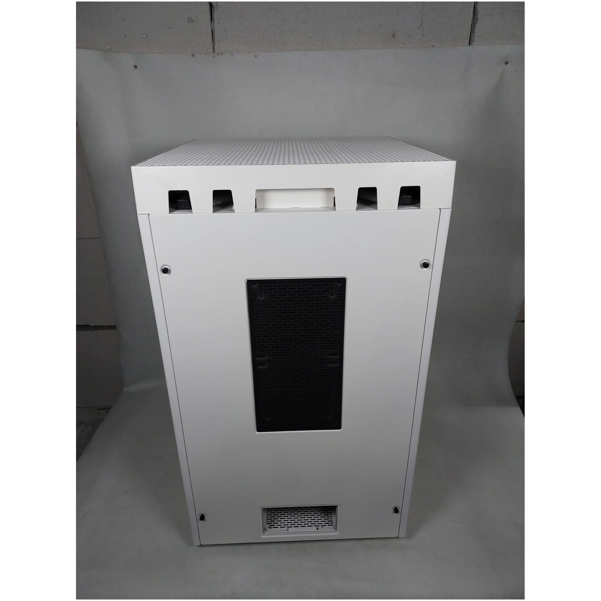 Купить Уценка Корпус Thermaltake The Tower 900 Snow (CA1H100F6WN00PK000284) - фото 3