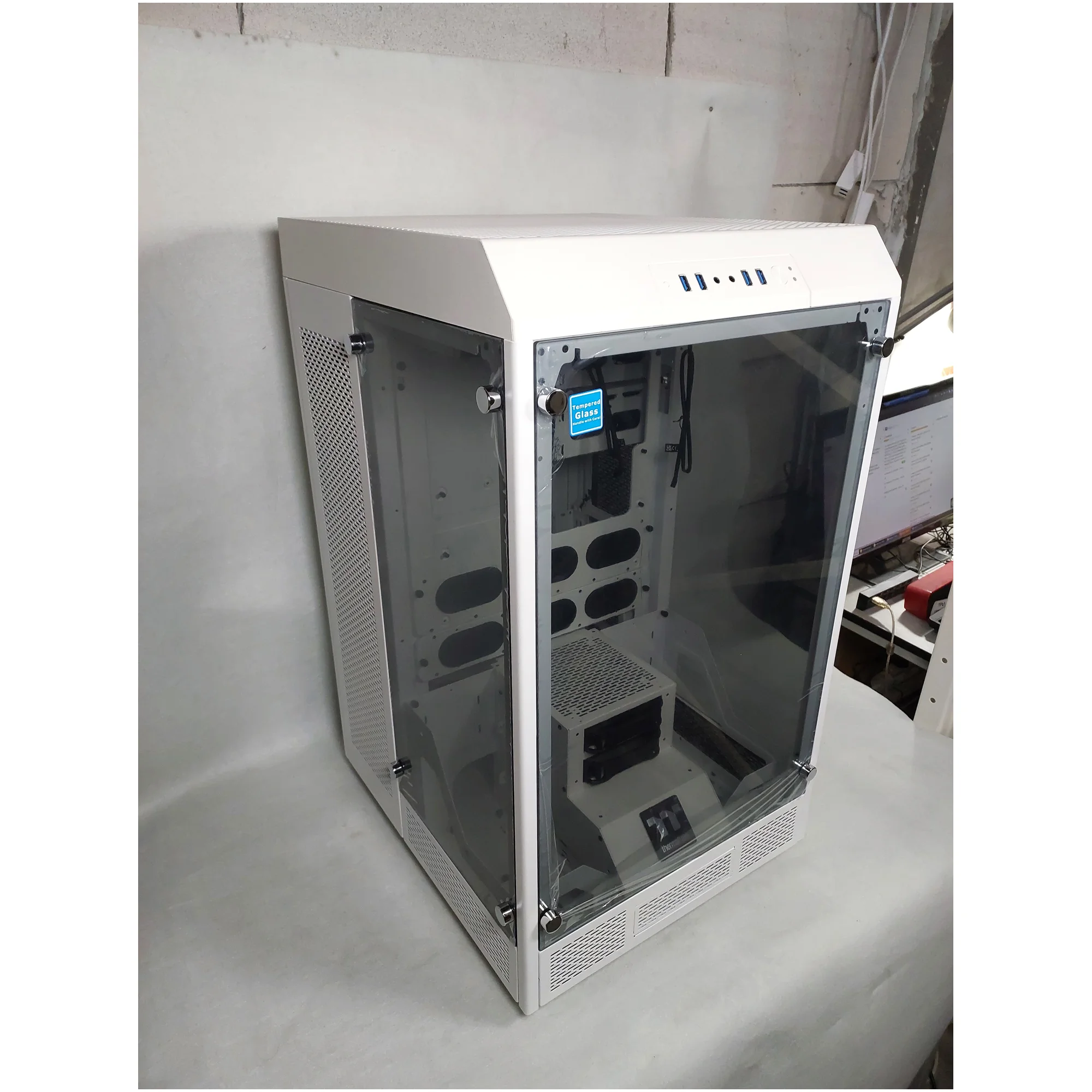 Купить Уценка Корпус Thermaltake The Tower 900 Snow (CA1H100F6WN00PK000284) - фото 5