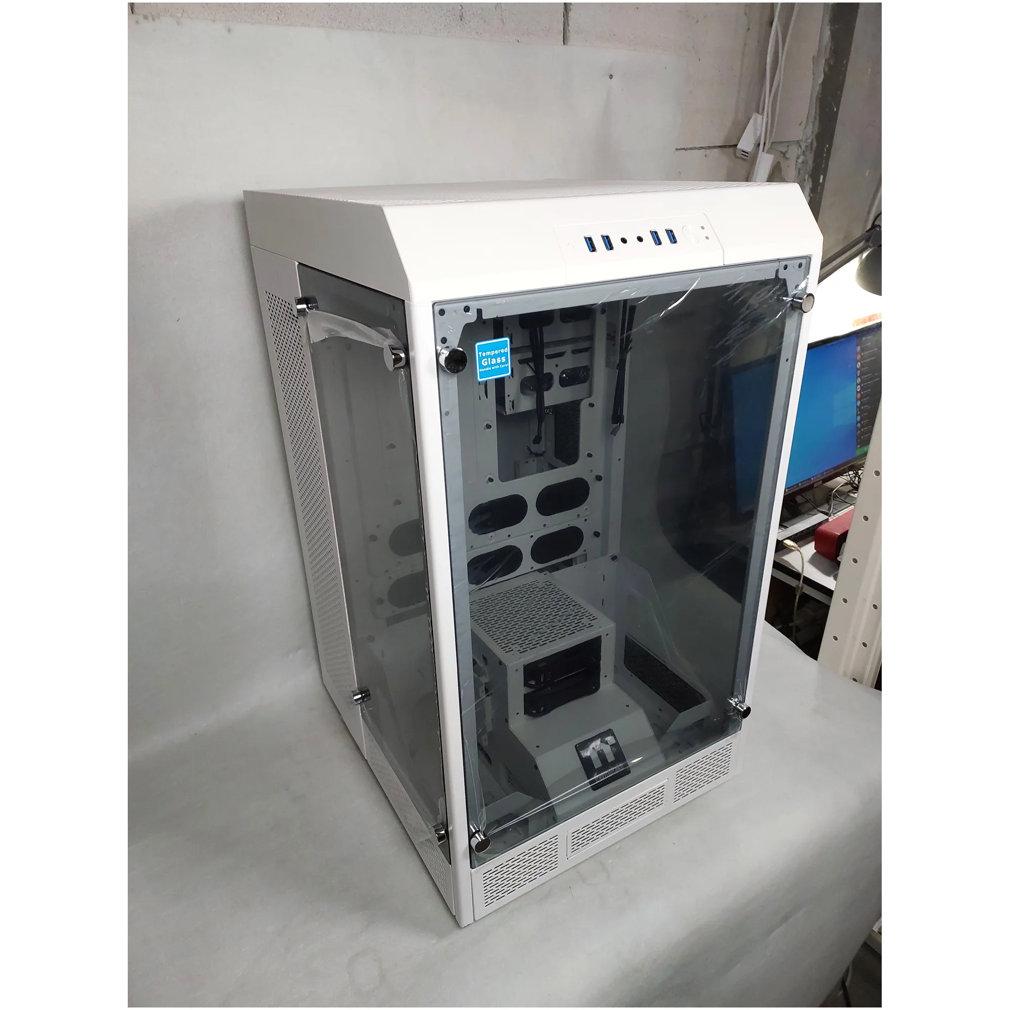 Купить Уценка Корпус Thermaltake The Tower 900 Snow (CA1H100F6WN00PK000080) - фото 2