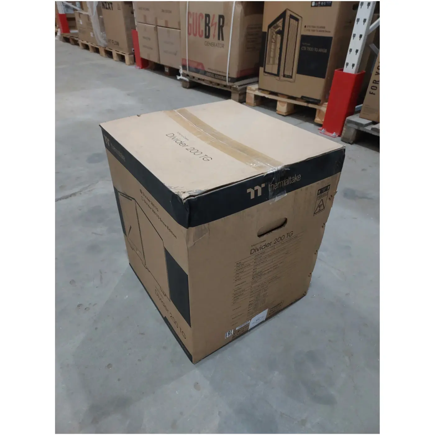 Купить Уценка Корпус Thermaltake Divider 200 TG Black (CA1V100S1WN00SD000465) - фото 6