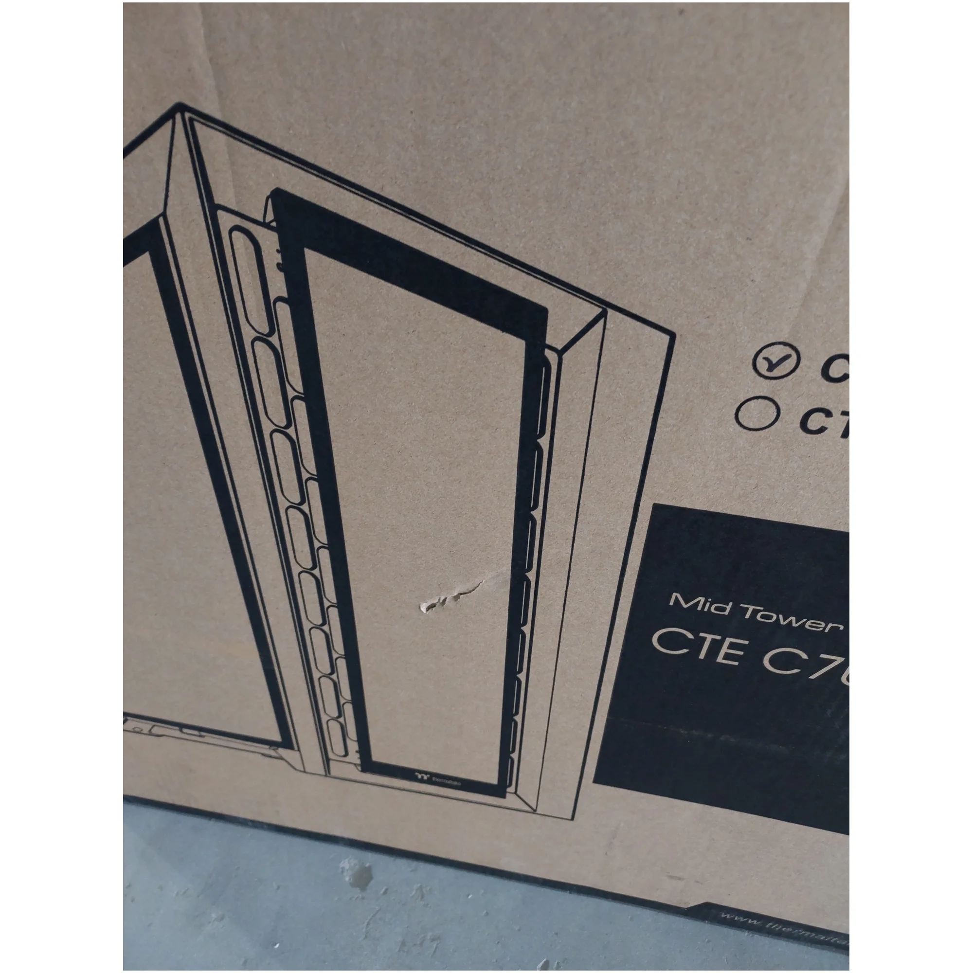 Купить Уценка Корпус Thermaltake CTE C700 TG ARGB Black (CA-1X7-00F1WN-01PF001328) - фото 8