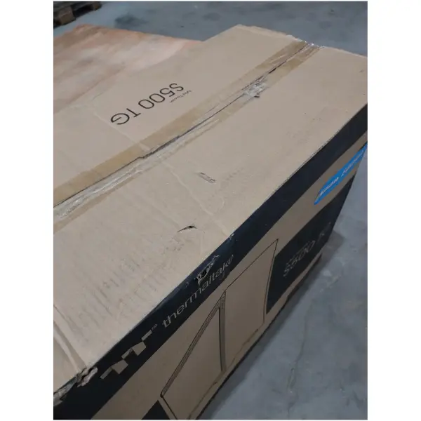 Купить Уценка Корпус Thermaltake S500 TG Snow (CA-1O3-00M6WN-00SR000025) - фото 9