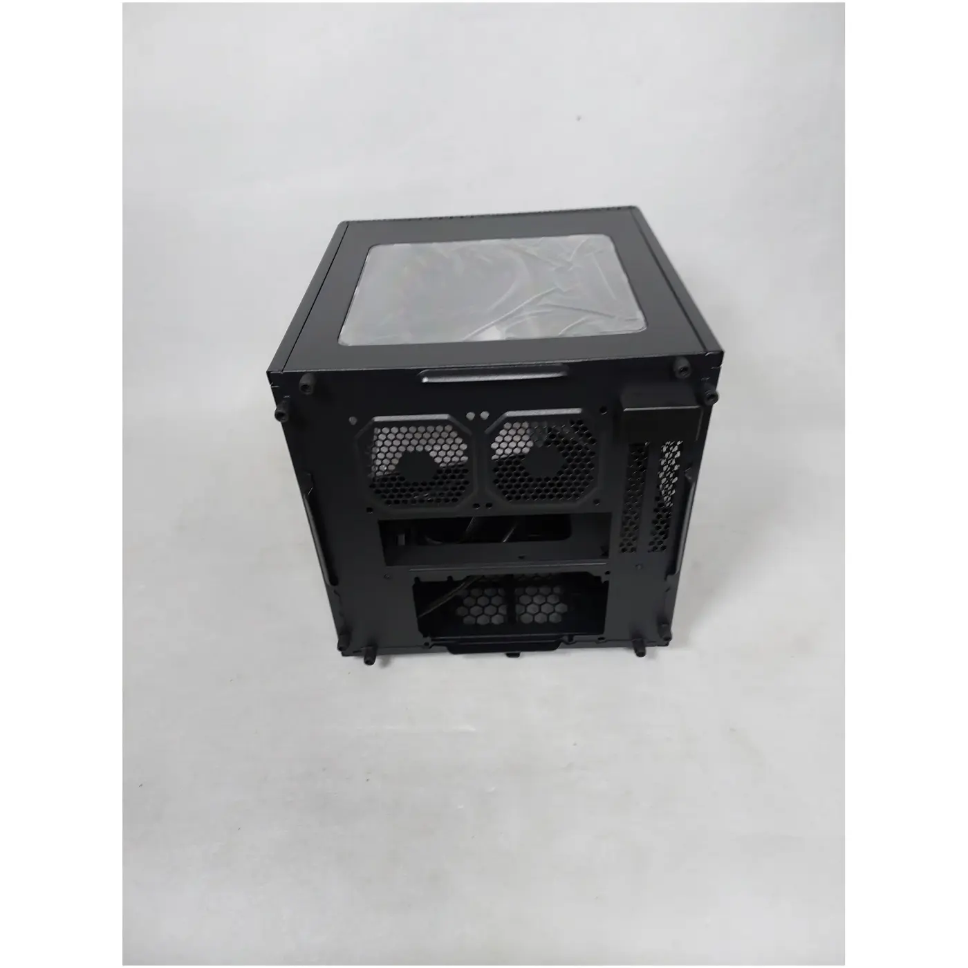 Купить Уценка Корпус Thermaltake Core V1 Black (CA1B800S1WN00PL000402) - фото 4