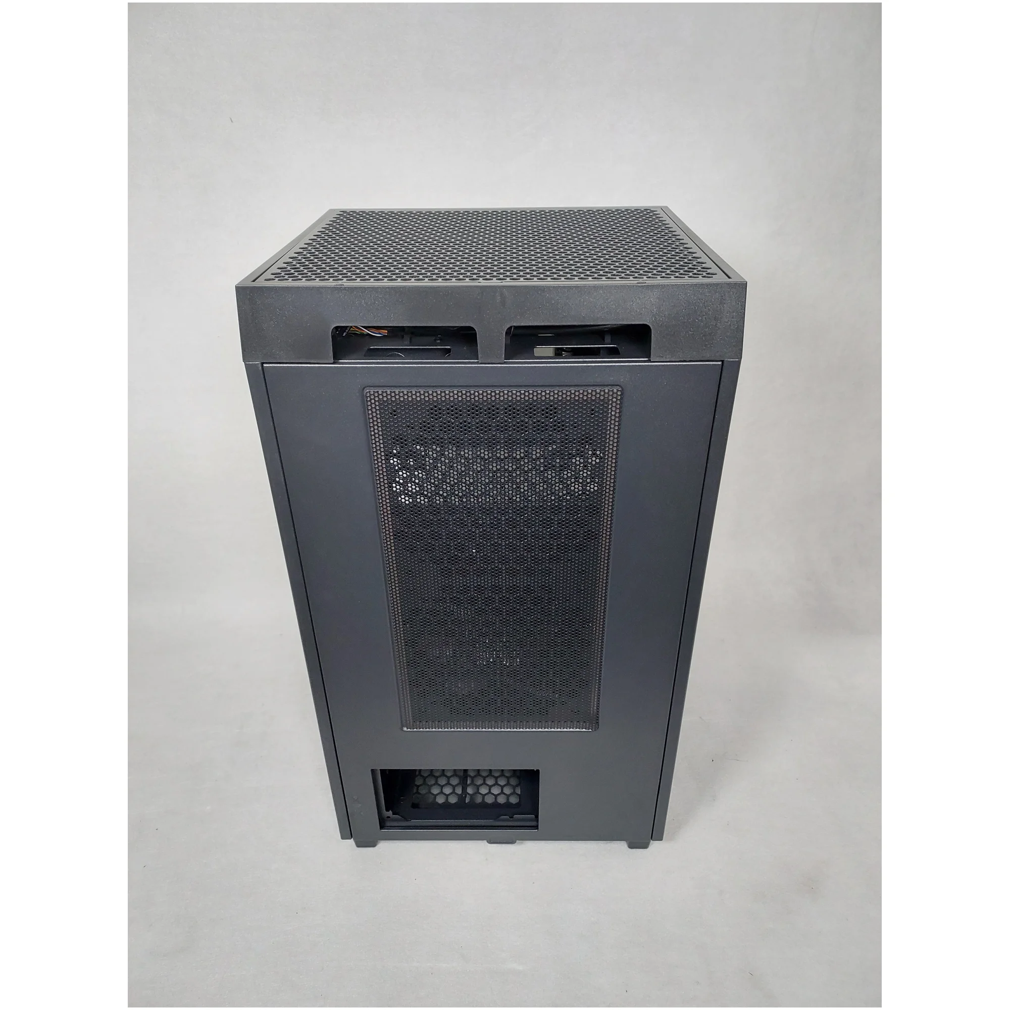 Купити Уцінка Корпус Thermaltake The Tower 200 Black (CA1X900S1WN00PK000983) - фото 4
