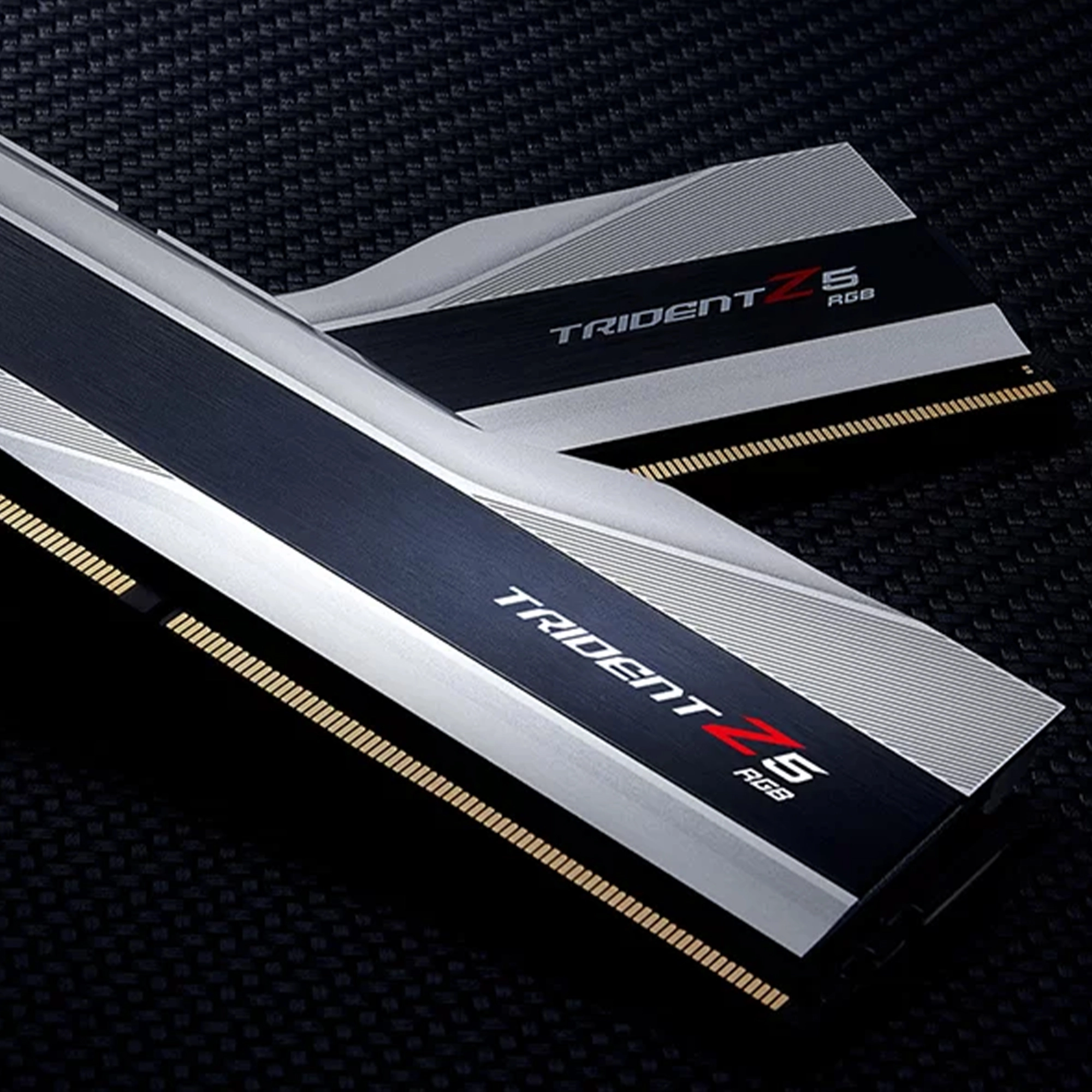 Купить Модуль памяти G.Skill Trident Z5 RGB Silver DDR5-6400 64GB KIT (2x32GB) (F5-6400J3239G32GX2-TZ5RS) - фото 7